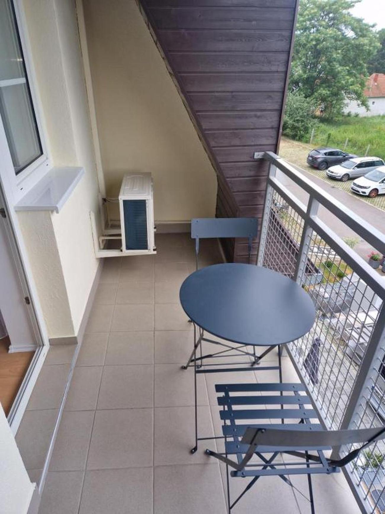 Holdvirag Hotel Sárvár 外观 照片